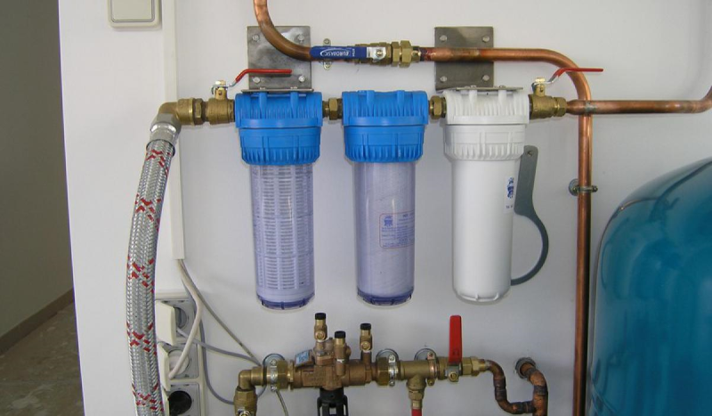 collegamento di filtri di acqua 2
